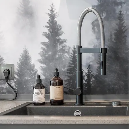 Relax Homedesign Gemuetliche Im Gruenen In Der Naehe Von Hh *