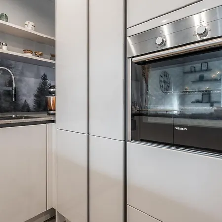 Relax Homedesign Gemuetliche Im Gruenen In Der Naehe Von Hh *