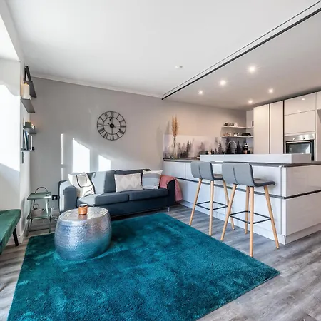 Relax Homedesign Gemuetliche Im Gruenen In Der Naehe Von Hh Appartement Lauenburg